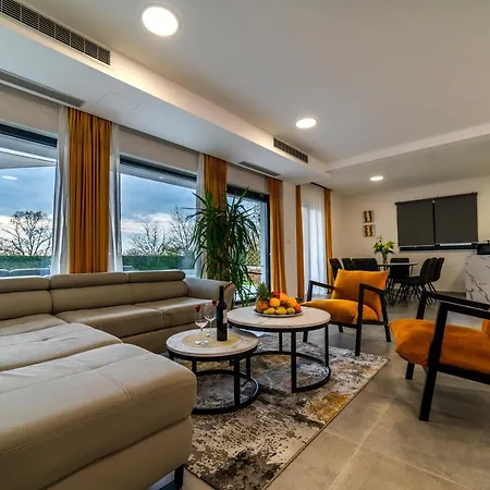 וילה Piante - Pool, Whirlpool Antonci (Porec)