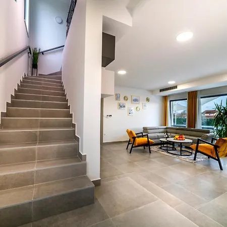 Piante - Pool, Whirlpool וילה Antonci (Porec)