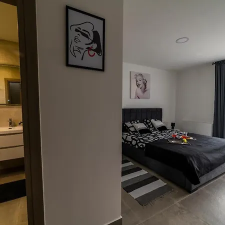 Piante - Pool, Whirlpool Antonci (Porec)