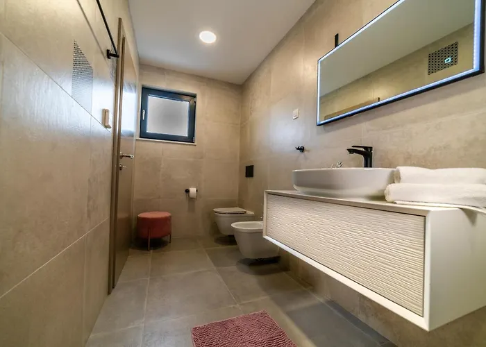 Piante - Pool, Whirlpool Antonci (Porec)