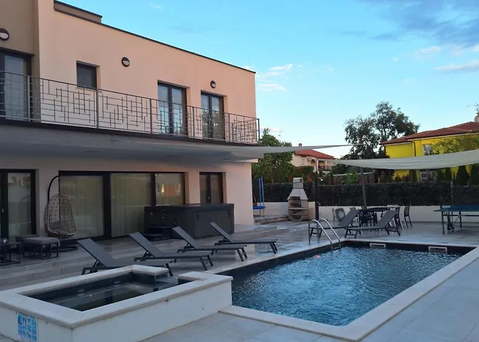 Piante - Pool, Whirlpool *